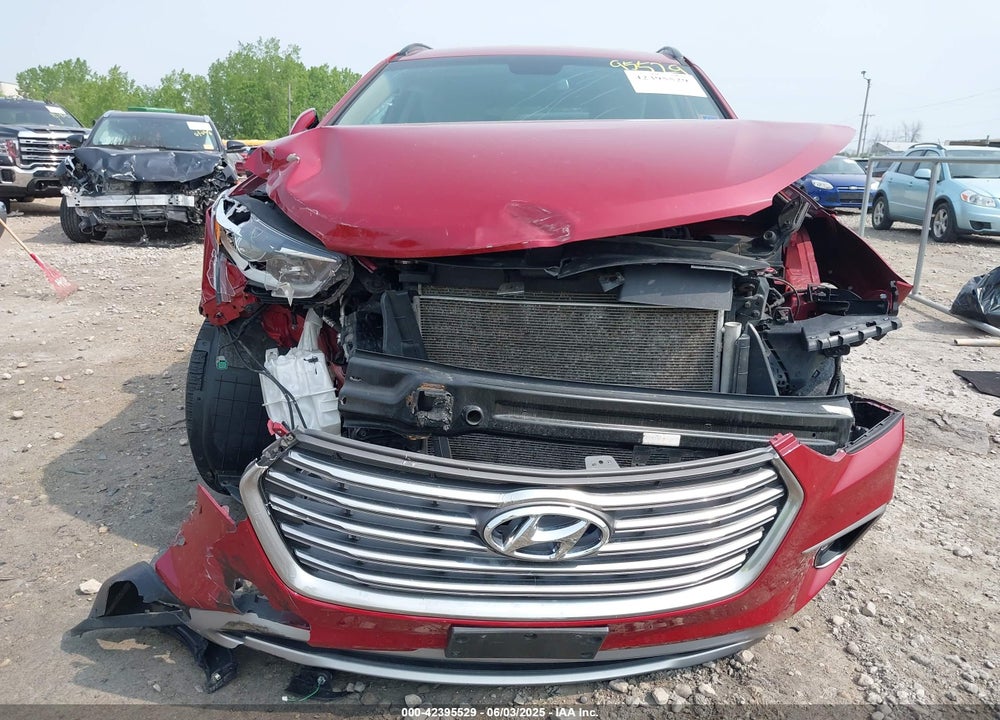 2017 HYUNDAI SANTA FE SE VIN: KM8SMDHF1HU254846