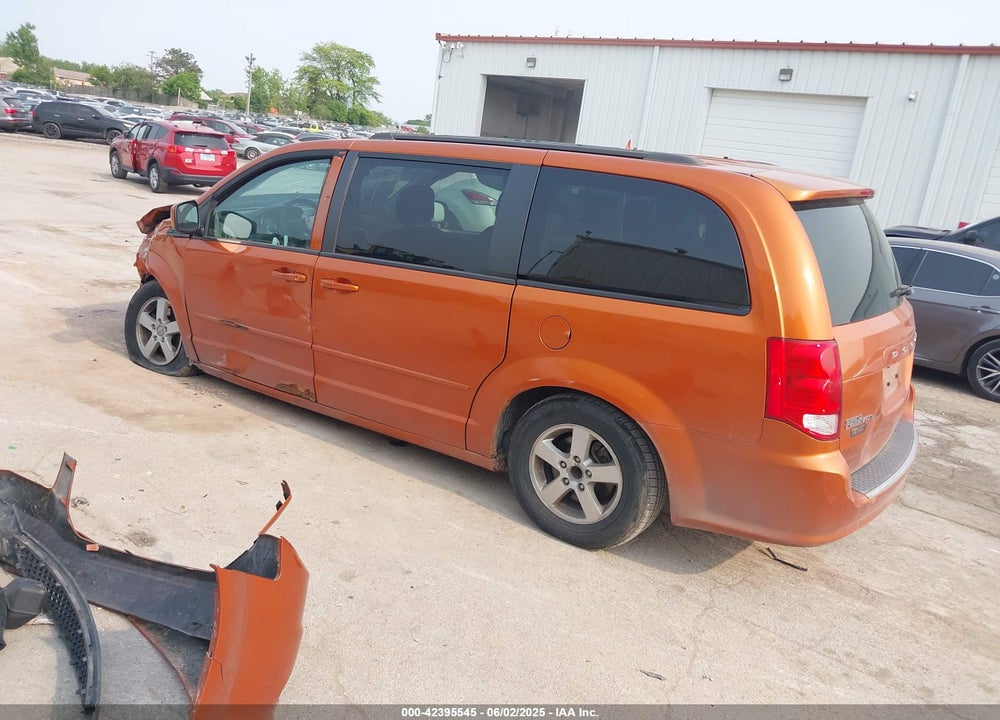 2011 DODGE GRAND CARAVAN MAINSTREET VIN: 2D4RN3DG4BR731382