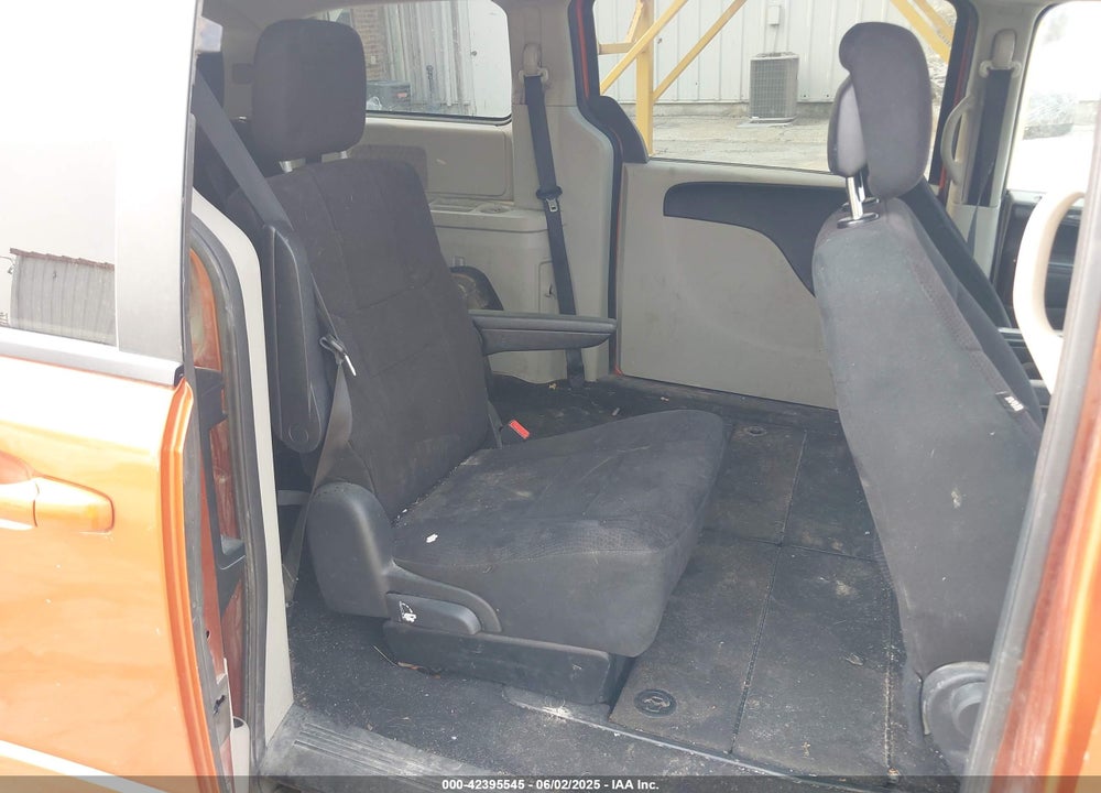 2011 DODGE GRAND CARAVAN MAINSTREET VIN: 2D4RN3DG4BR731382