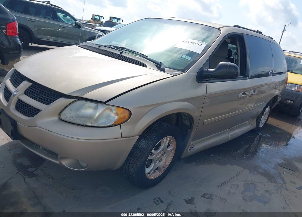 2004 DODGE GRAND CARAVAN VIN: 2D4GP44L04R587370