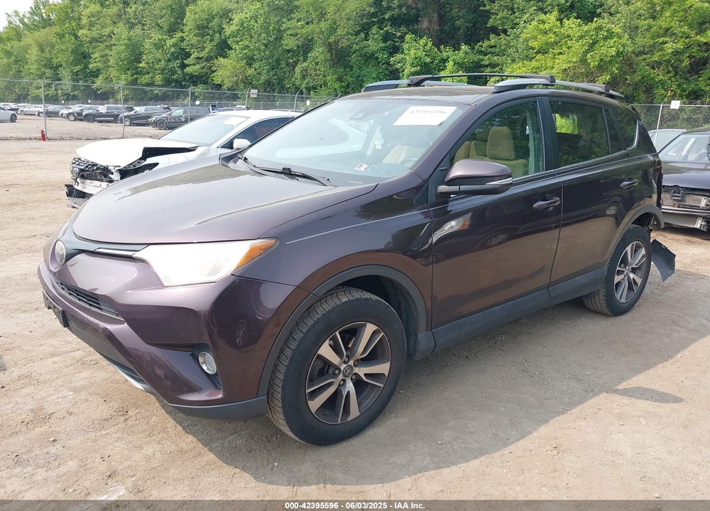 2018 TOYOTA RAV4 VIN: 2T3RFREV5JW712483