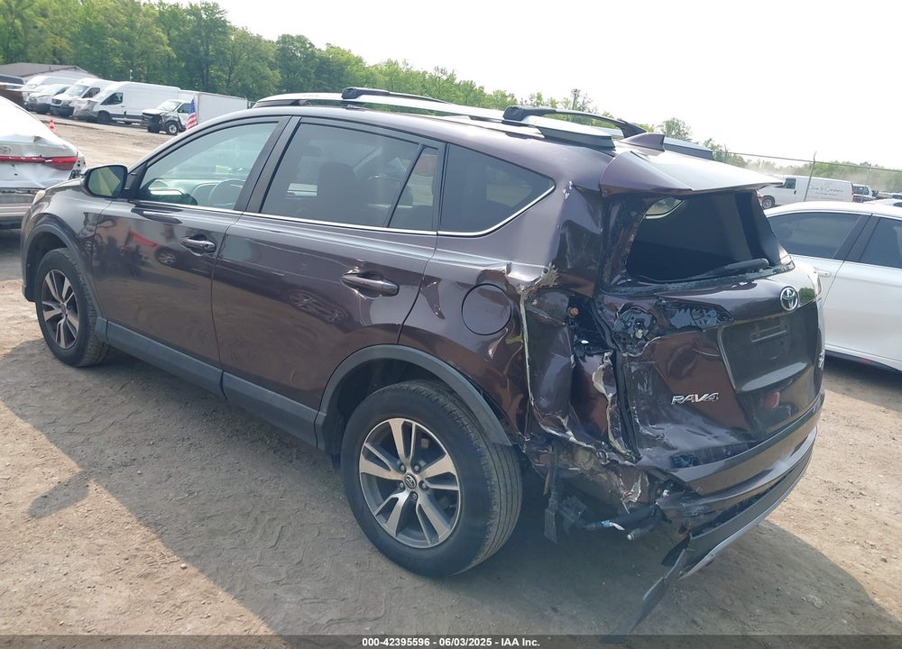 2018 TOYOTA RAV4 VIN: 2T3RFREV5JW712483