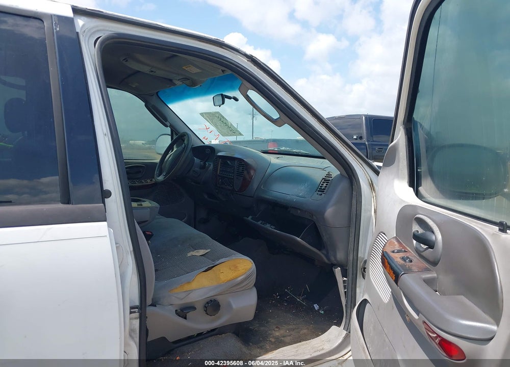 2003 FORD F-150 LARIAT/XLT VIN: 1FTRW07603KB73266