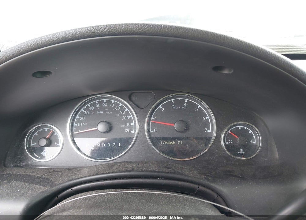 2008 CHEVROLET UPLANDER LS VIN: 1GNDV23W38D175417