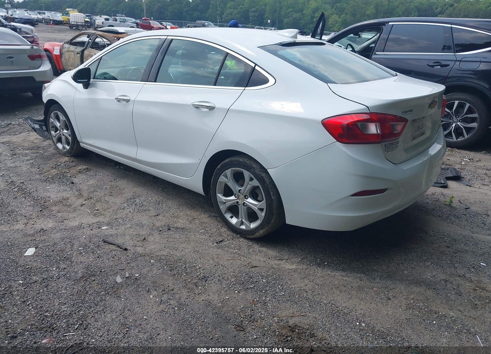 2017 CHEVROLET CRUZE VIN: 1G1BF5SM6H7228889