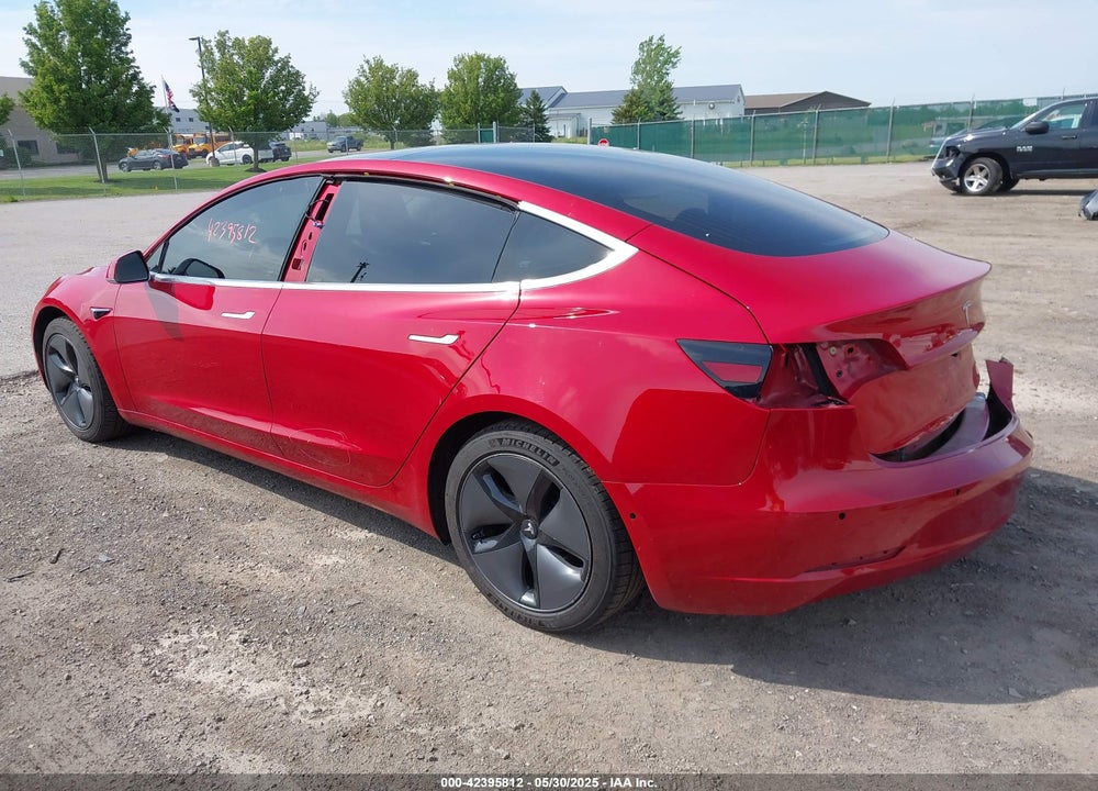 2018 TESLA MODEL 3 VIN: 5YJ3E1EB4JF085068