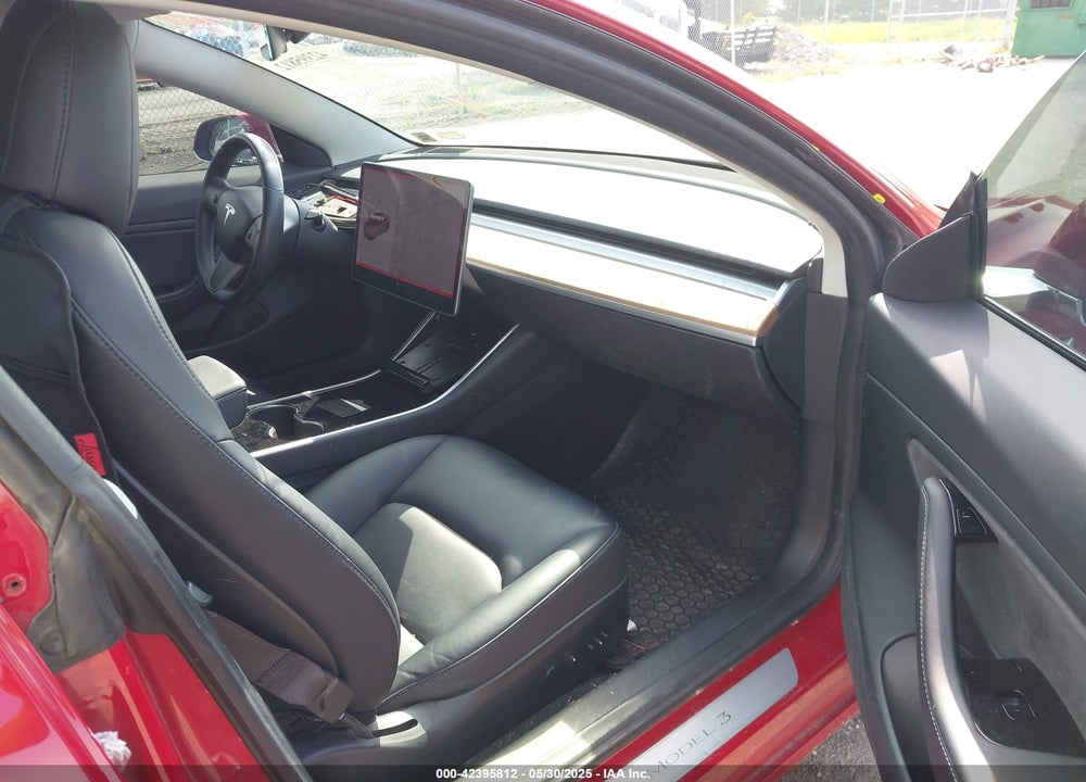 2018 TESLA MODEL 3 VIN: 5YJ3E1EB4JF085068