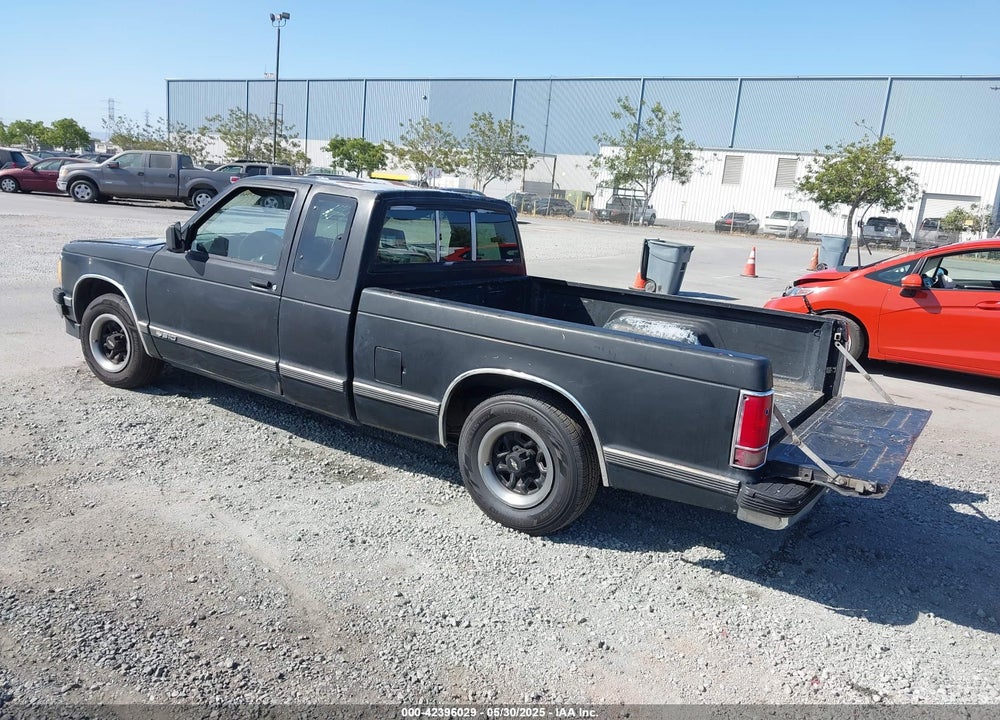1991 CHEVROLET S TRUCK S10 VIN: 1GCCS19R8M8292311