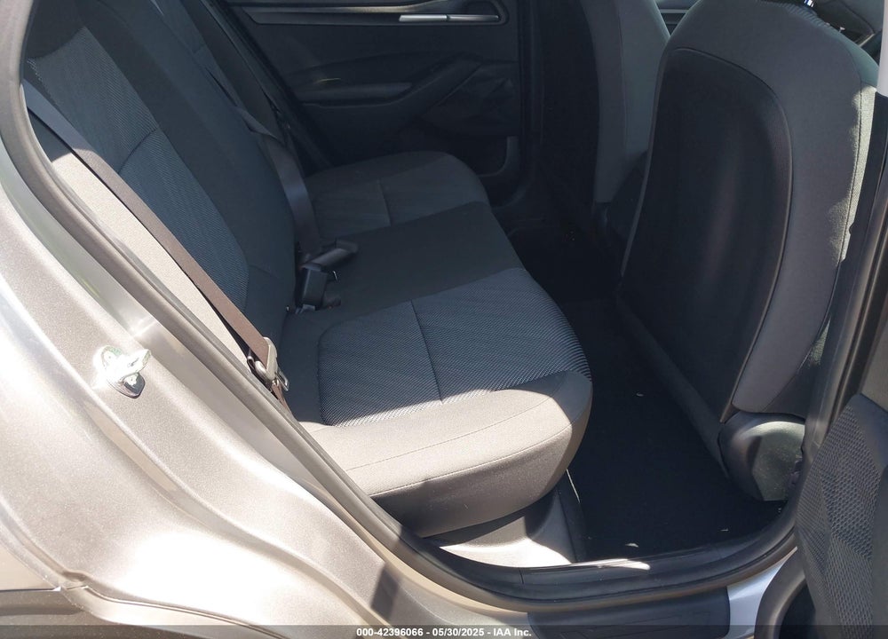 2023 KIA SELTOS LX VIN: KNDEPCAA3P7370676