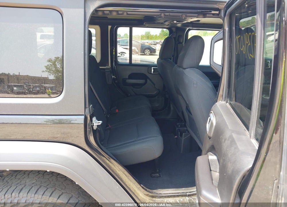 2021 JEEP WRANGLER UNLIMITED VIN: 1C4HJXDG2MW789125