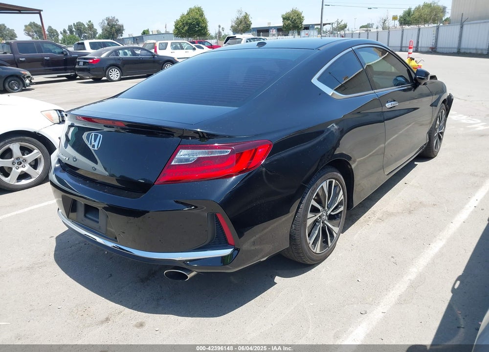 2016 HONDA ACCORD EX VIN: 1HGCT1B76GA010493