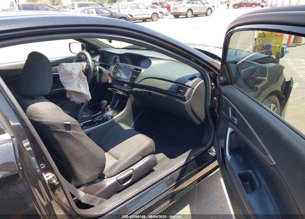 2016 HONDA ACCORD EX VIN: 1HGCT1B76GA010493