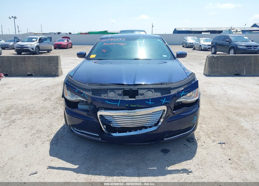 2014 CHRYSLER 300 VIN: 2C3CCAAG7EH344325
