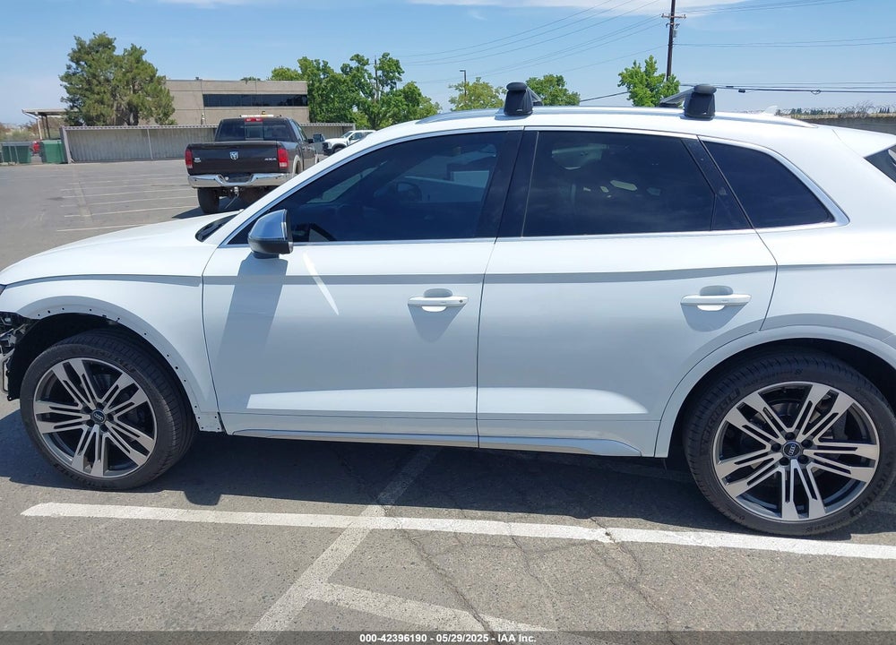 2021 AUDI SQ5 VIN: WA1B4AFY2M2035563