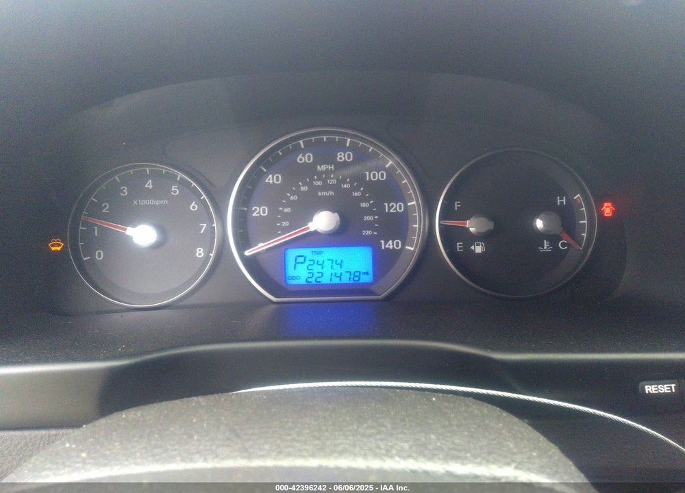 2010 HYUNDAI SANTA FE SE VIN: 5NMSH4AG3AH397189