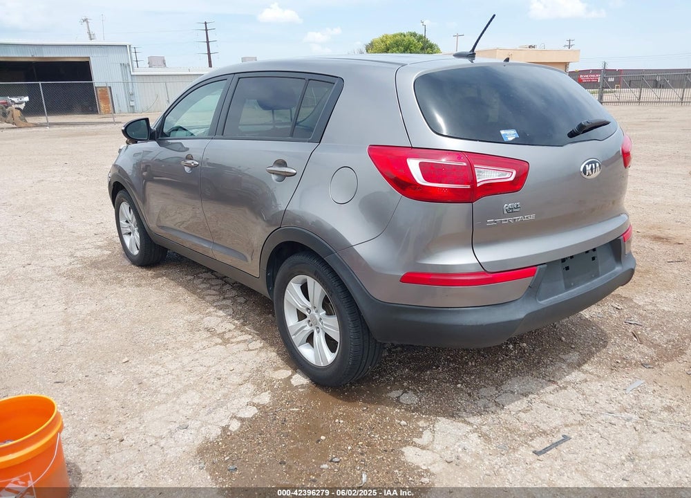 2013 KIA SPORTAGE VIN: KNDPB3A22D7350575