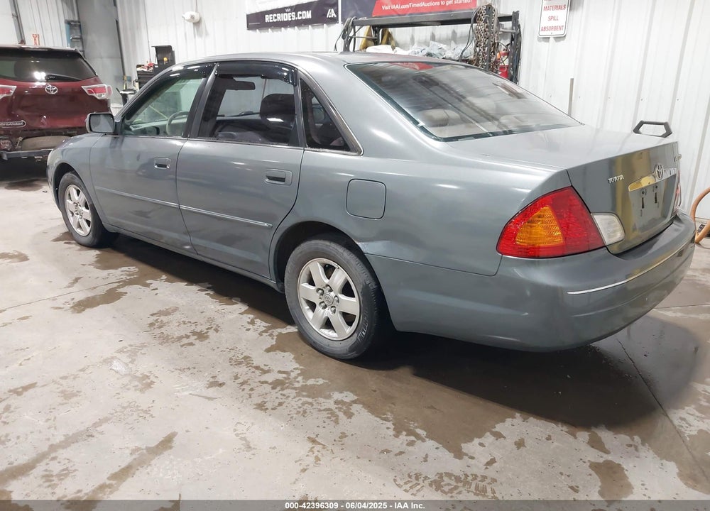 2000 TOYOTA AVALON XL VIN: 4T1BF28B4YU067175