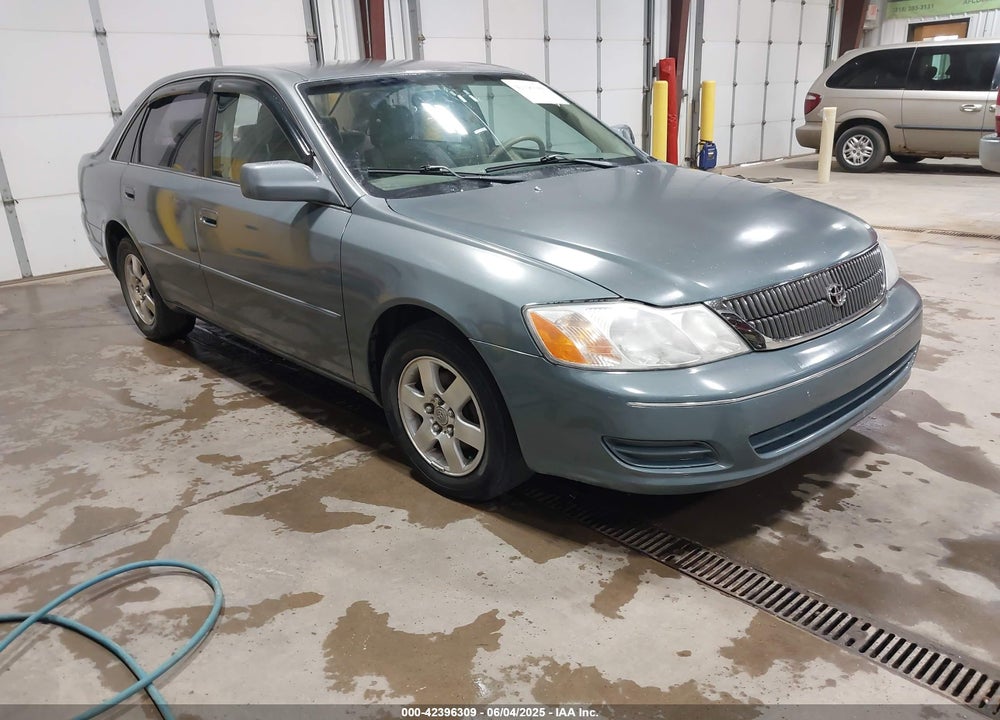 2000 TOYOTA AVALON XL VIN: 4T1BF28B4YU067175