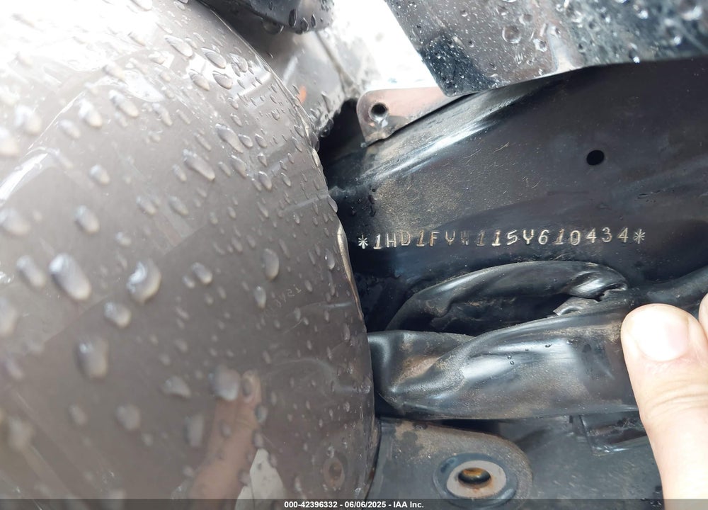 2005 HARLEY-DAVIDSON FLHRSI VIN: 1HD1FYW115Y610434