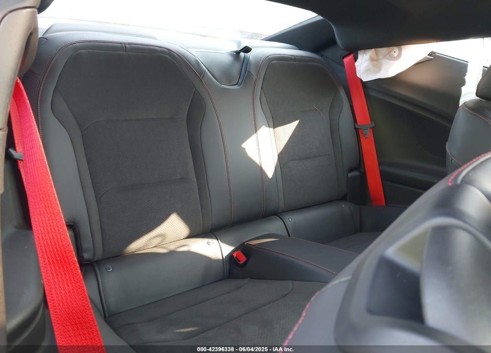 2018 CHEVROLET CAMARO VIN: 1G1FK1R65J0128309