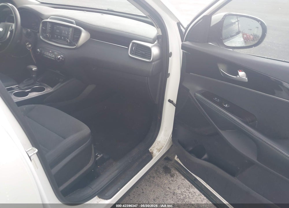 2020 KIA SORENTO VIN: 5XYPG4A57LG622816
