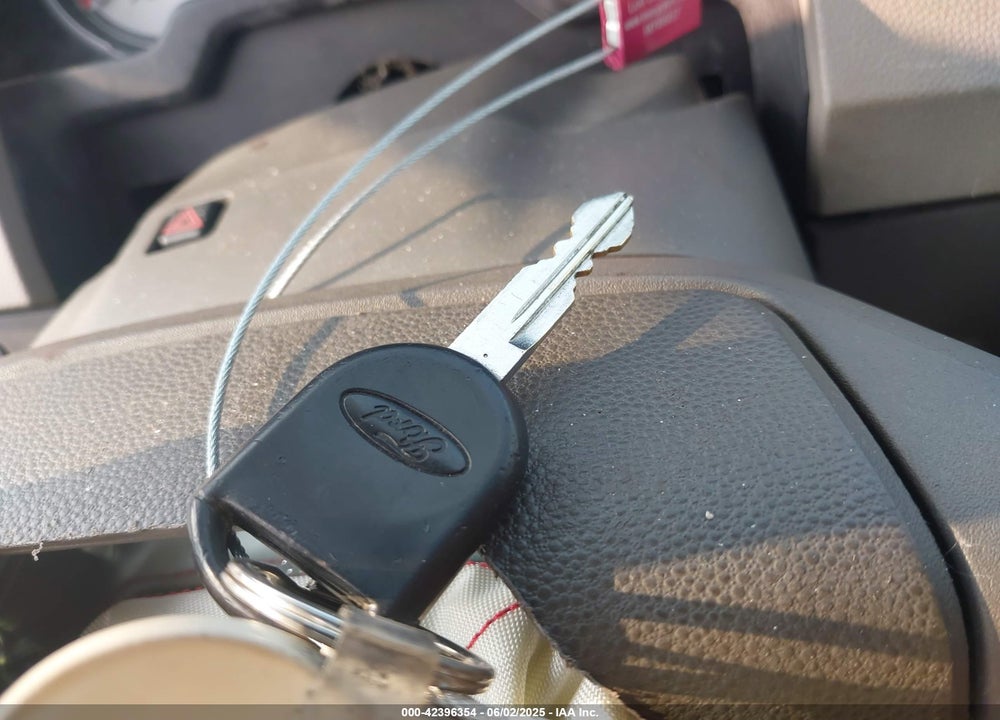 2009 FORD FOCUS SE VIN: 1FAHP35N89W214061