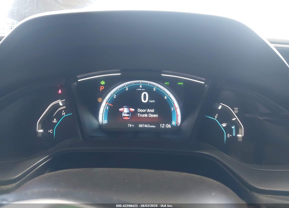 2019 HONDA CIVIC VIN: 19XFC2F67KE200683