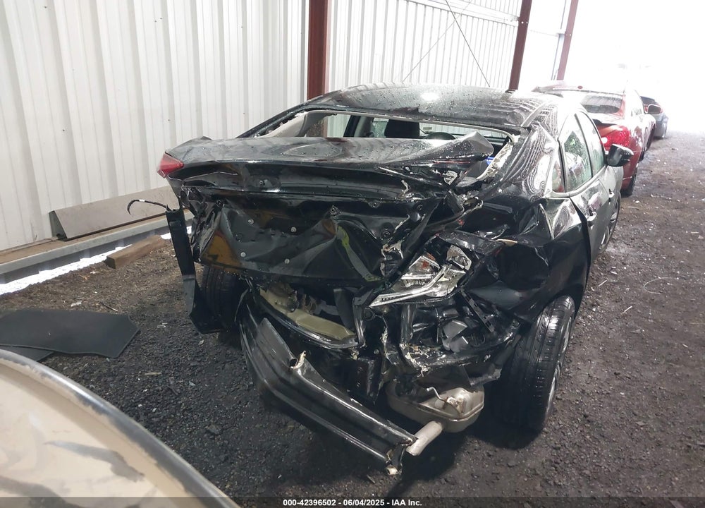 2019 HONDA CIVIC LX VIN: 2HGFC2F63KH506155
