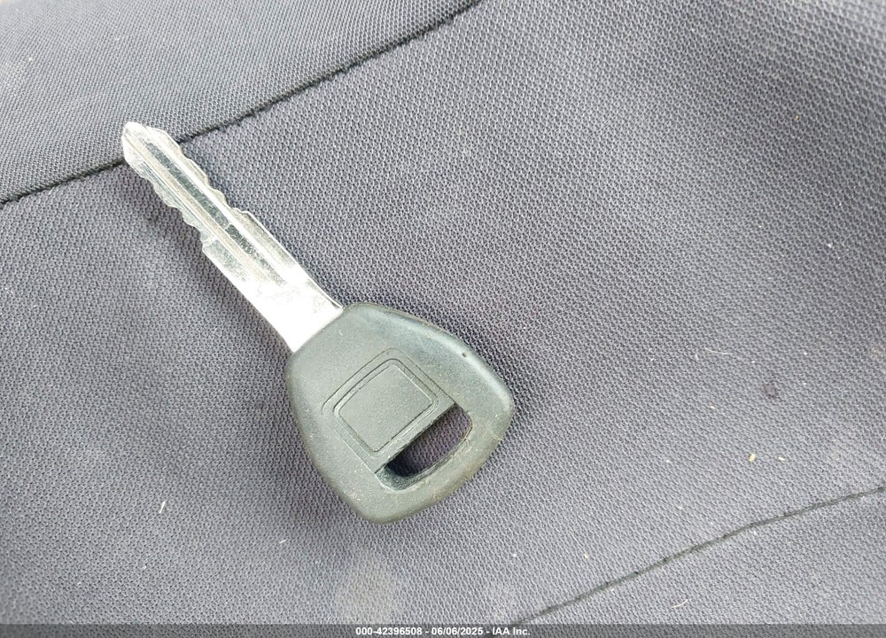 2005 ACURA MDX VIN: 2HNYD18775H542952
