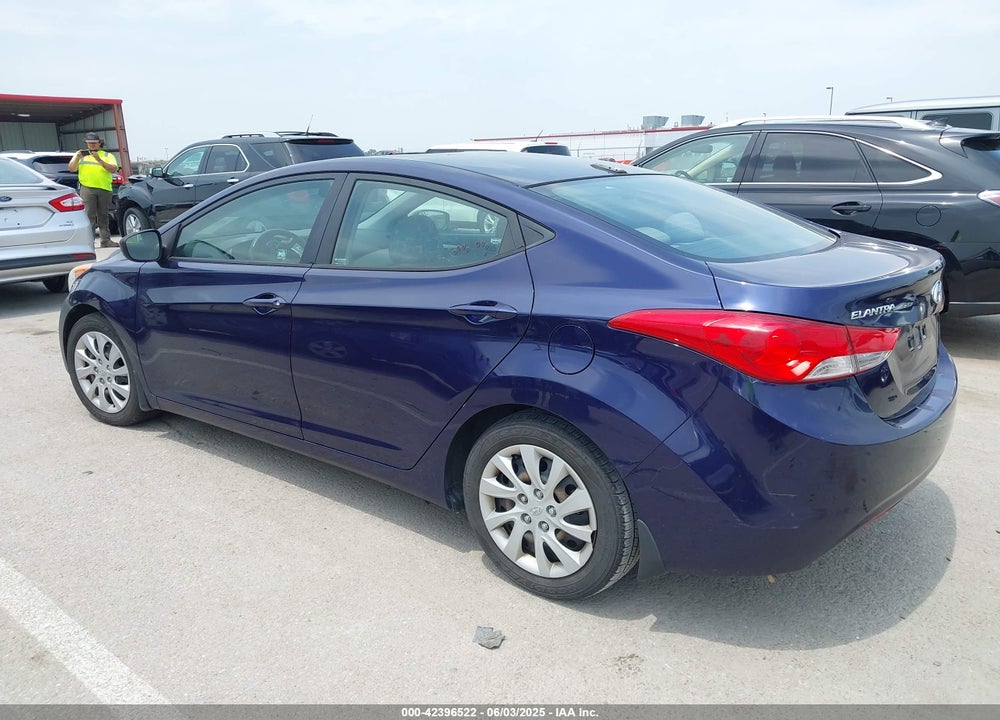 2013 HYUNDAI ELANTRA GLS VIN: 5NPDH4AE6DH224703