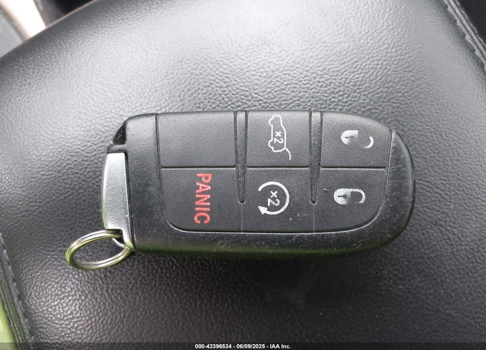 2015 JEEP GRAND CHEROKEE VIN: 1C4RJFAG9FC706121