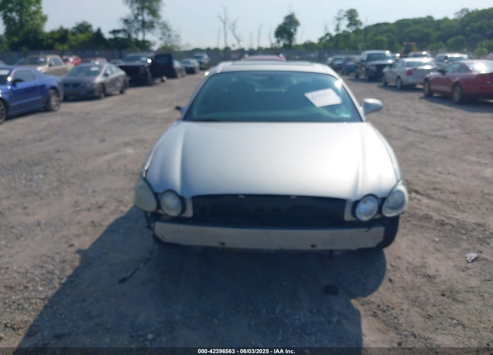 2008 BUICK LACROSSE VIN: 2G4WD582081326538