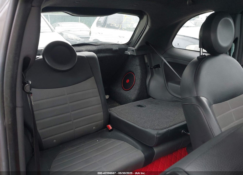 2013 FIAT 500 VIN: 3C3CFFBR5DT563021