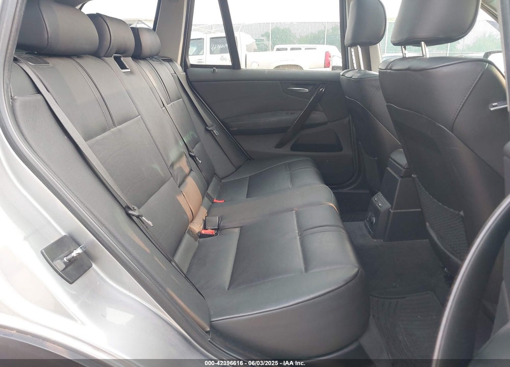 2007 BMW X3 VIN: WBXPC93437WE78483