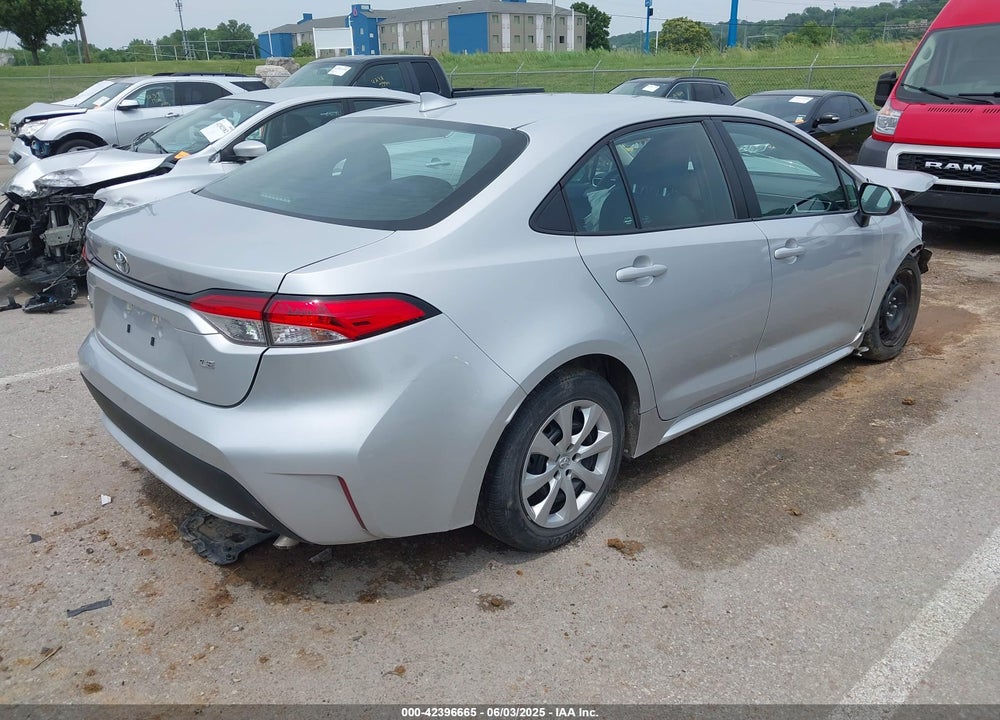 2022 TOYOTA COROLLA VIN: 5YFEPMAE9NP382383