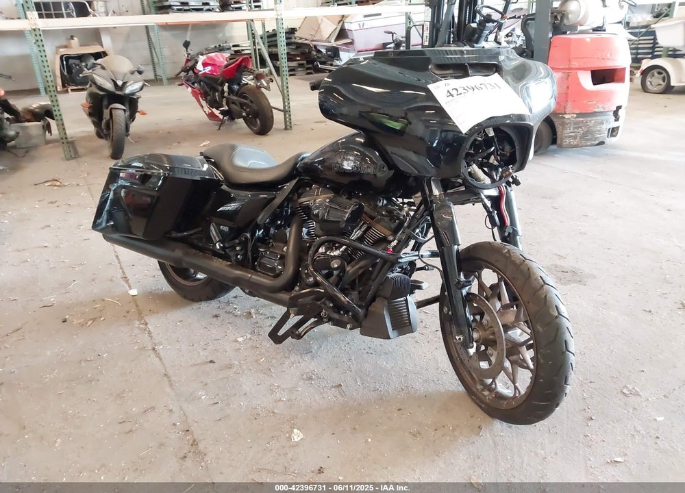 2022 HARLEY-DAVIDSON FLHXST VIN: 1HD1ABL12NB658818