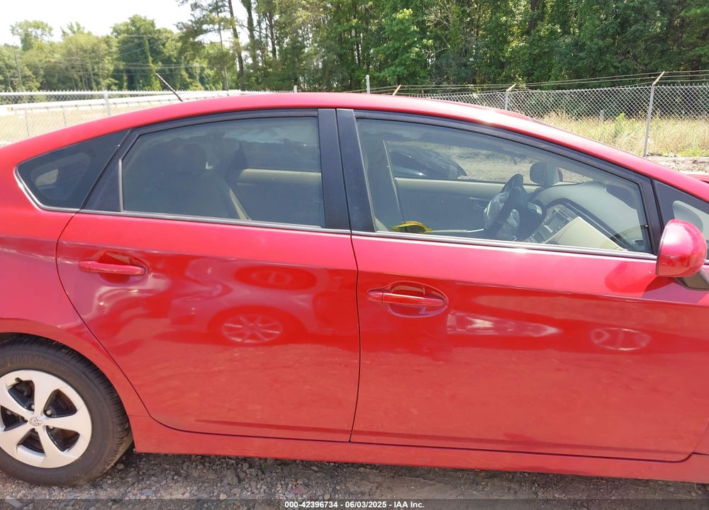 2015 TOYOTA PRIUS TWO VIN: JTDKN3DU9F2000536