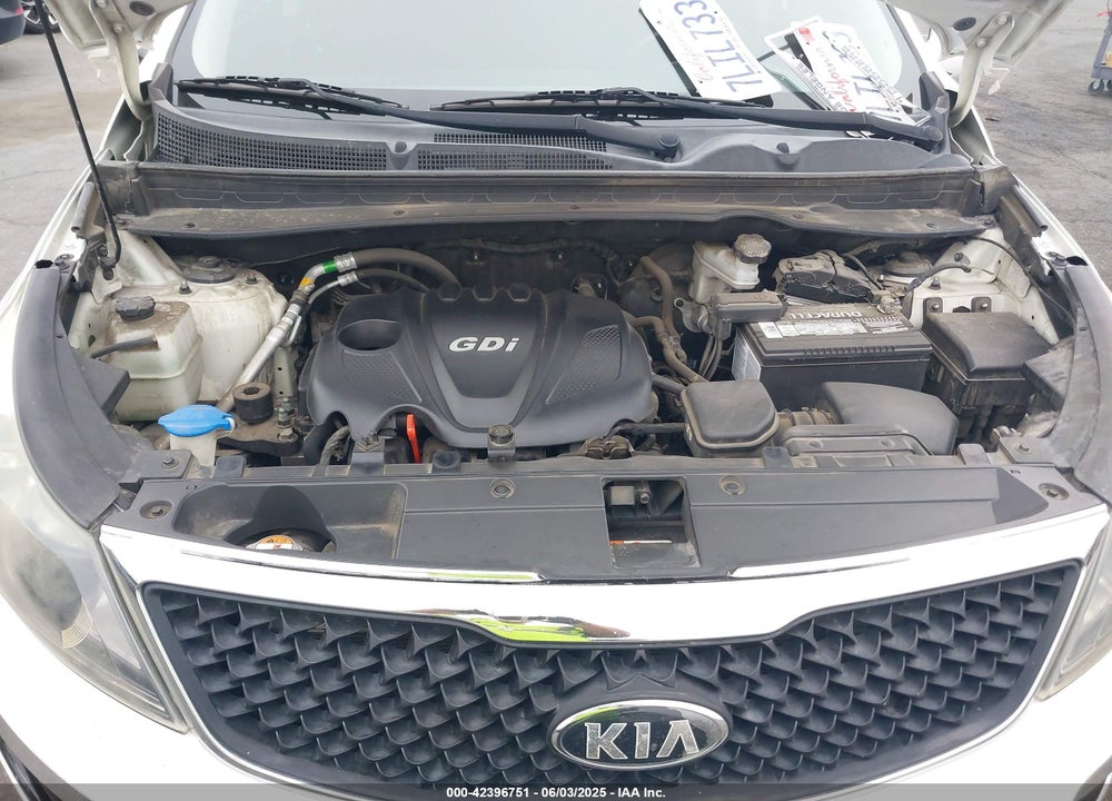 2015 KIA SPORTAGE VIN: KNDPB3AC1F7786037