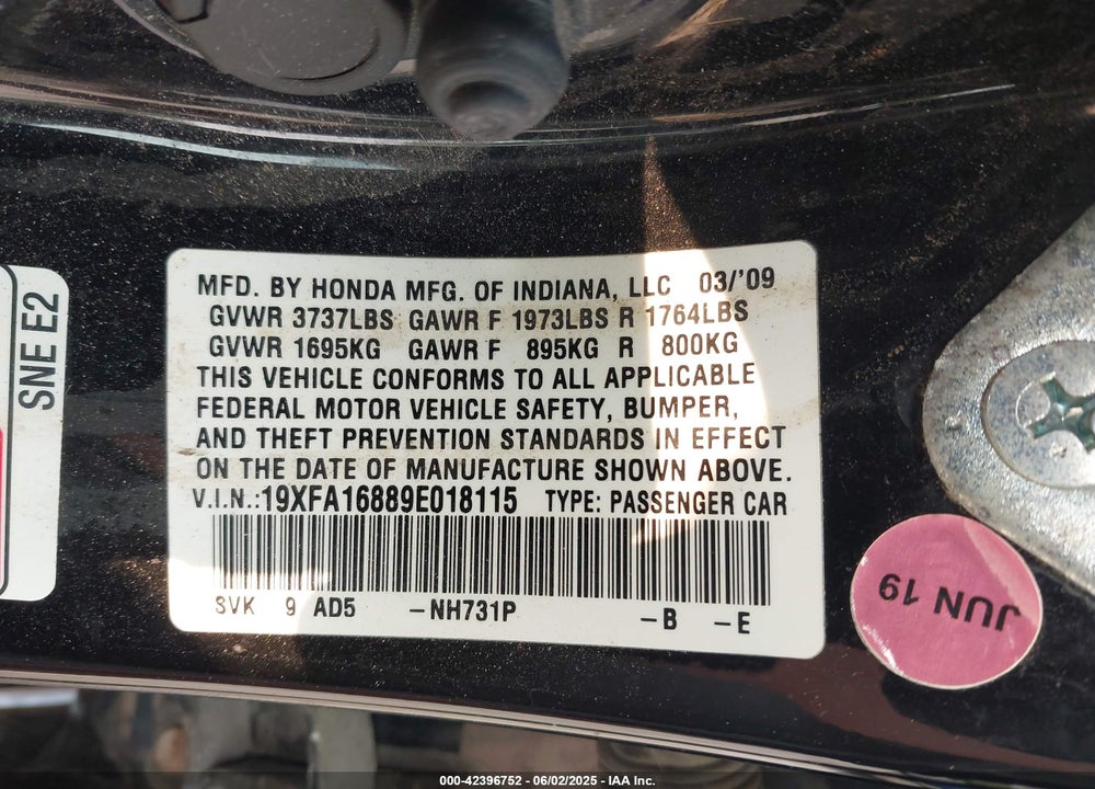 2009 HONDA CIVIC VIN: 19XFA16889E018115