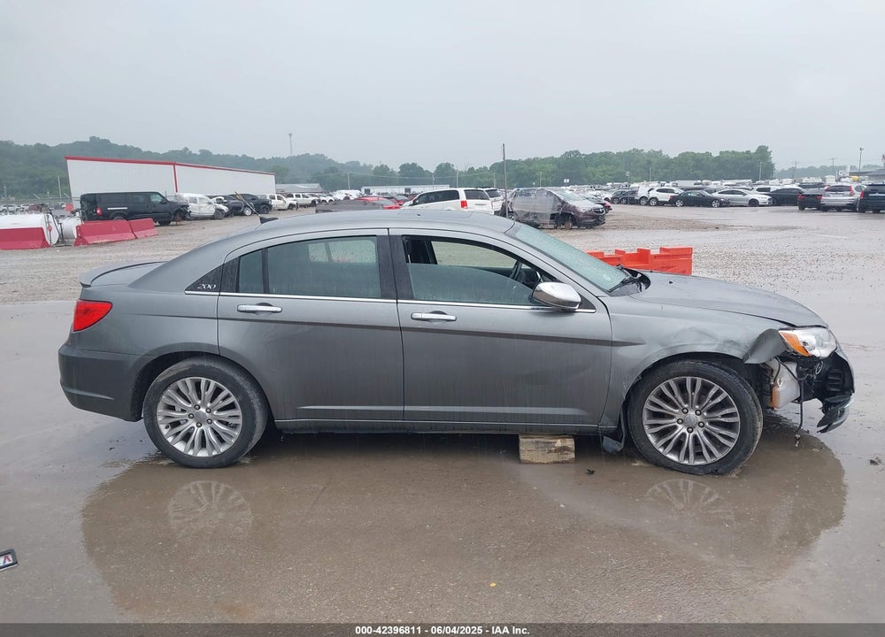 2012 CHRYSLER 200 VIN: 1C3CCBCB2CN142794