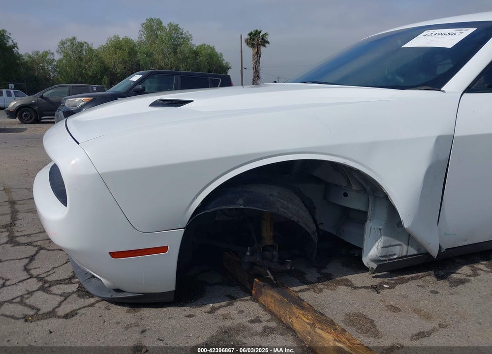 2015 DODGE CHALLENGER VIN: 2C3CDZBG7FH911158