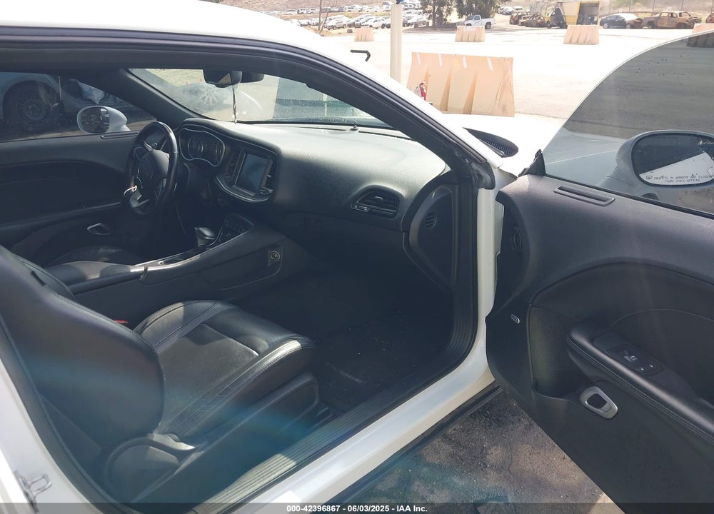 2015 DODGE CHALLENGER VIN: 2C3CDZBG7FH911158