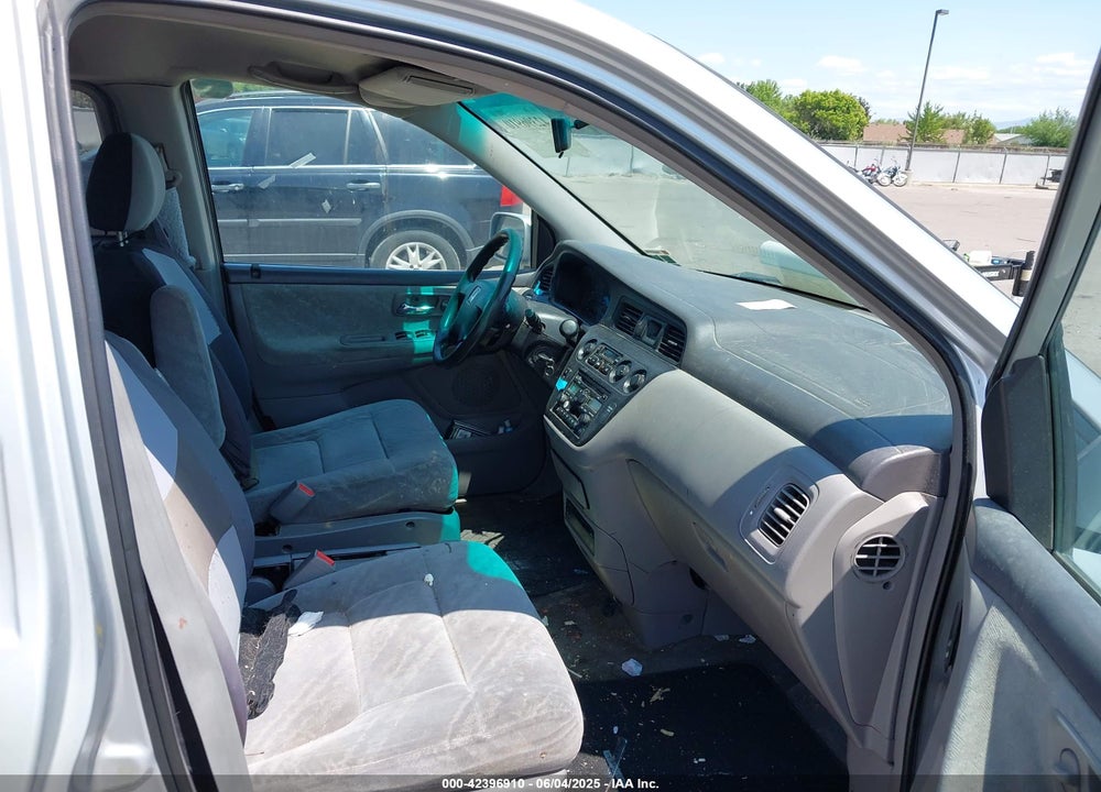 2004 HONDA ODYSSEY EX VIN: 5FNRL18834B115326