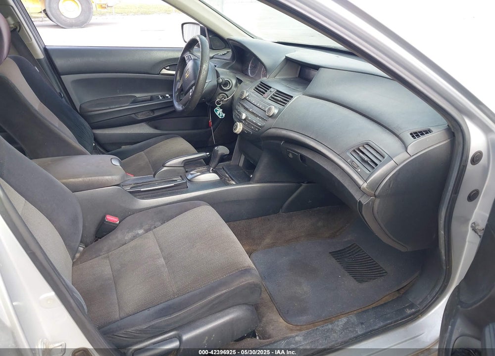 2008 HONDA ACCORD VIN: 1HGCP26368A120995