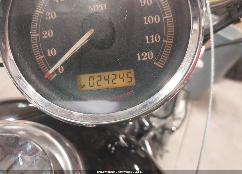 2008 HARLEY-DAVIDSON XL1200 C VIN: 1HD1CT3138K442917