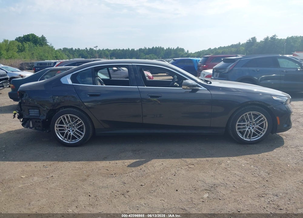 2024 BMW 530 VIN: WBA43FJ03RCS39433
