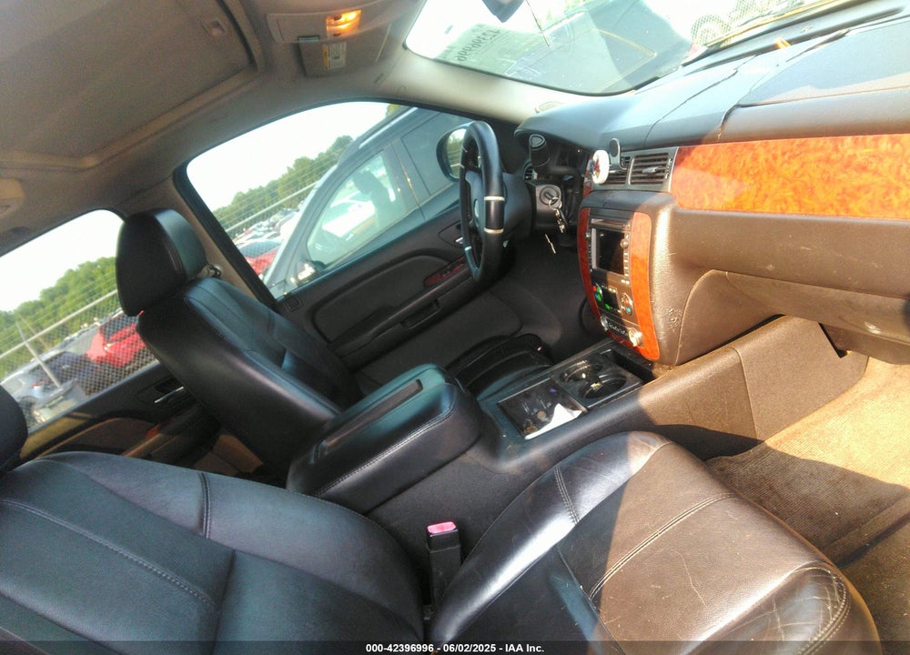 2007 CHEVROLET AVALANCHE 1500 LTZ VIN: 3GNFK12307G204618