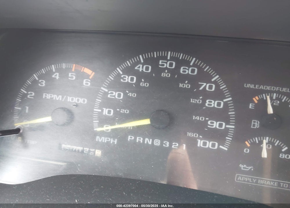 1996 CHEVROLET TAHOE K1500 VIN: 3GNEK18R1TG132071