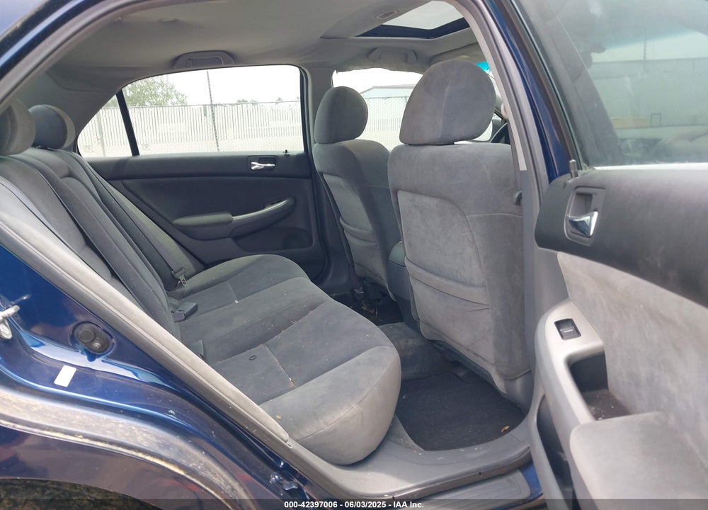 2003 HONDA ACCORD 2.4 EX VIN: 1HGCM56663A083363
