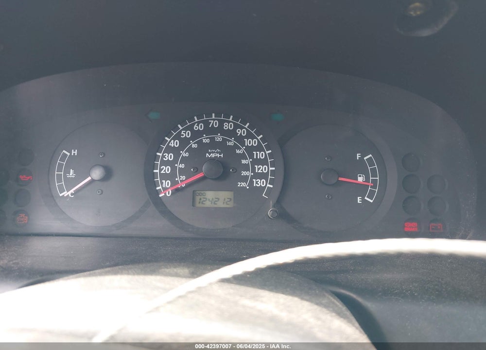 2002 KIA SPECTRA LS VIN: KNAFB121825151638